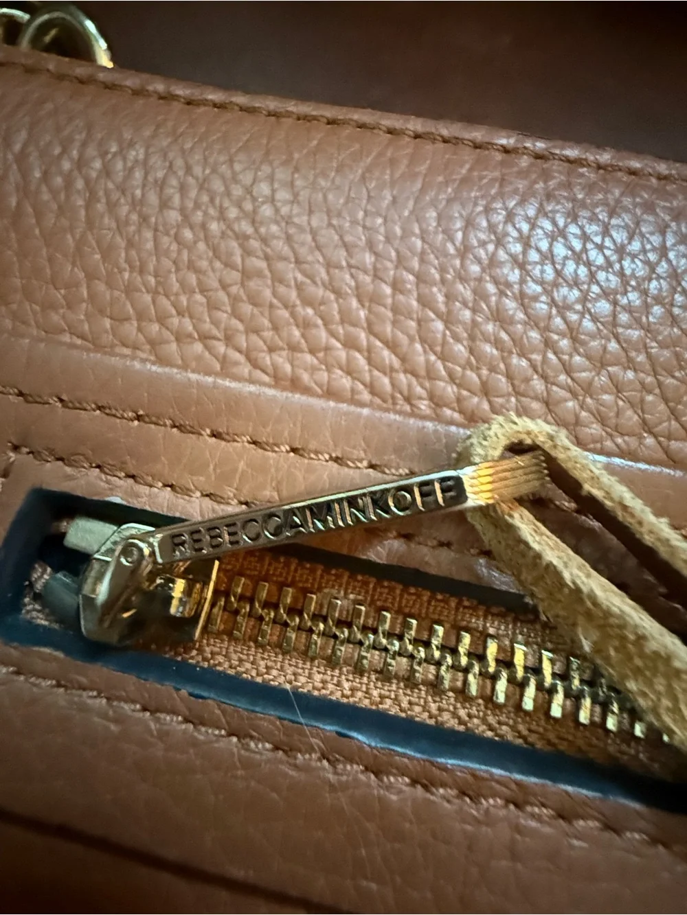 NWOT Rebecca Minkoff Regan 13
